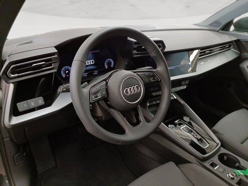 Audi A3 allstreet 35 2.0 tdi business advanced s-tronic