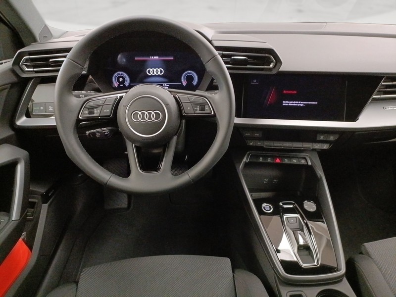 Audi A3 allstreet 35 2.0 tdi business advanced s-tronic