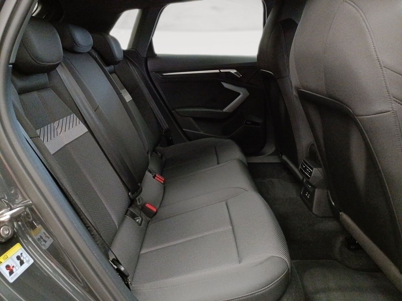 Audi A3 allstreet 35 2.0 tdi business advanced s-tronic