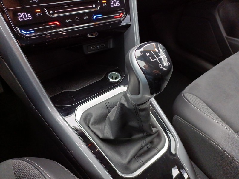 Volkswagen T-Roc 1.0 tsi style 110cv