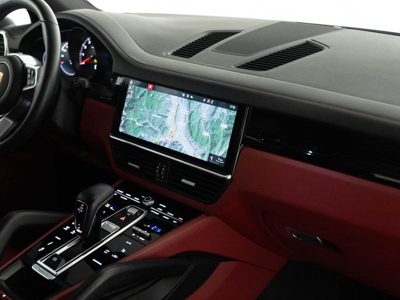 Porsche Cayenne 3.0 tiptronic