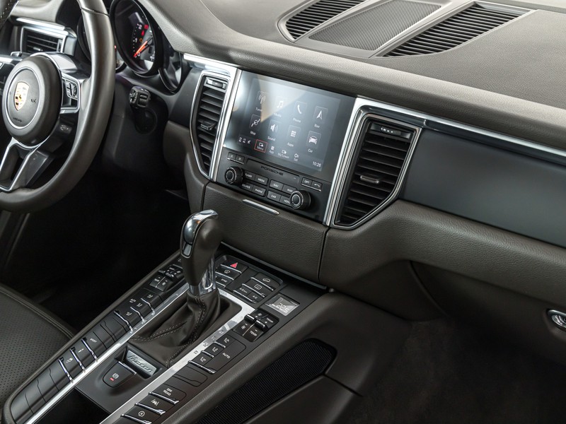 Porsche Macan 2.0 252cv pdk