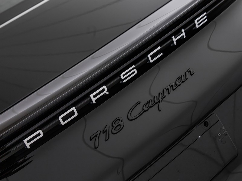 Porsche Cayman 718 Style Edition