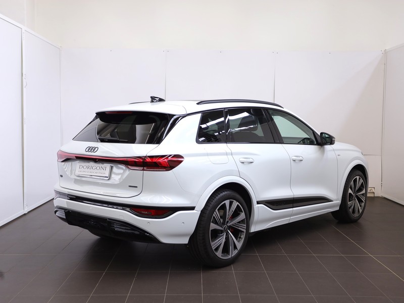 Audi Q6 e-tron s line edition quattro 387cv