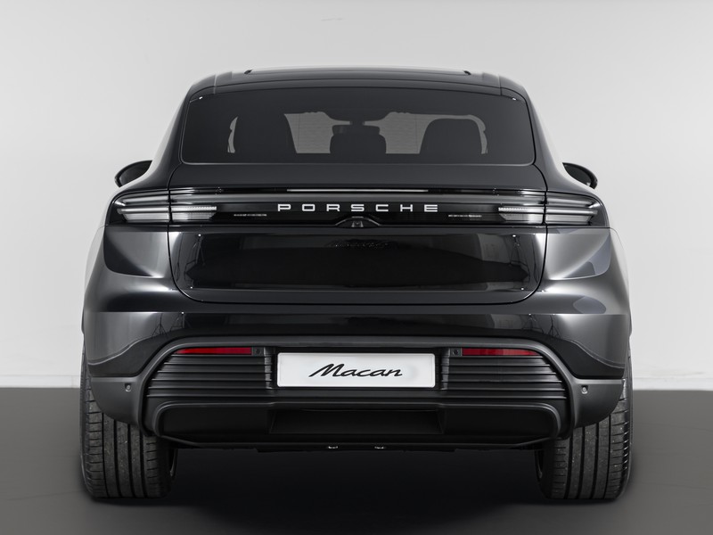Porsche Macan 4