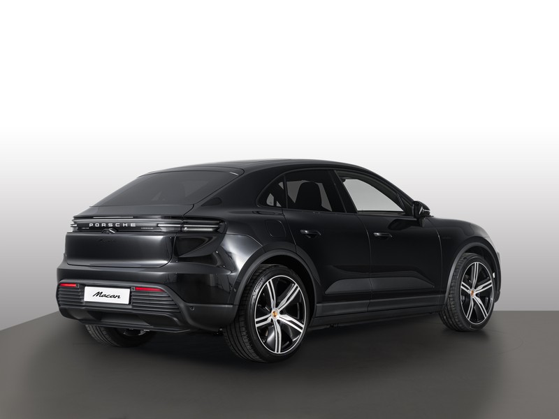 Porsche Macan 4