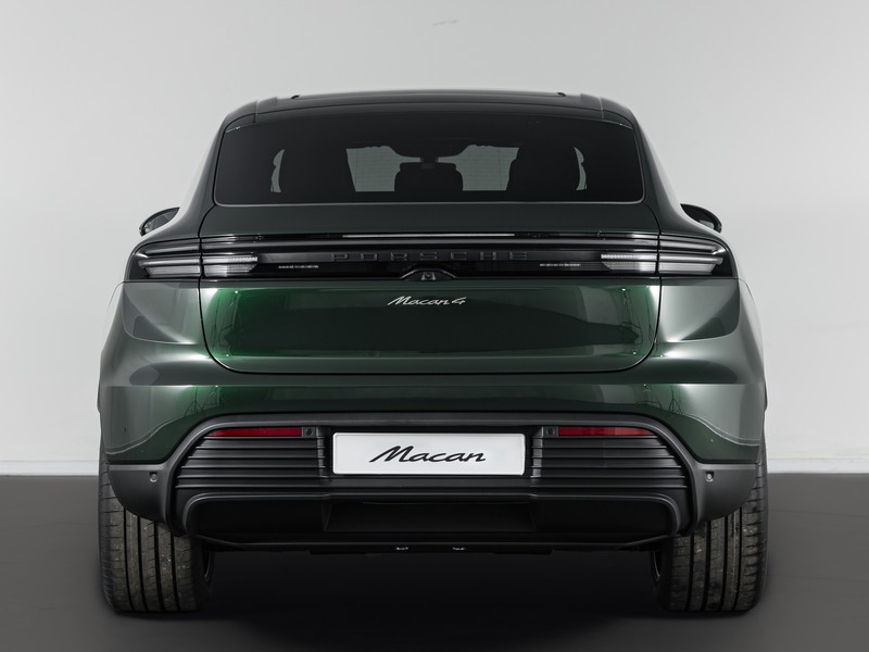 Porsche Macan 4