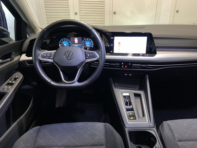 Volkswagen Golf 1.0 etsi evo life 110cv dsg