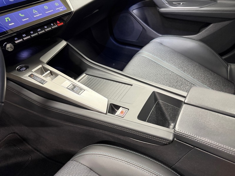 Peugeot 308 1.5 bluehdi allure s&s 130cv eat8