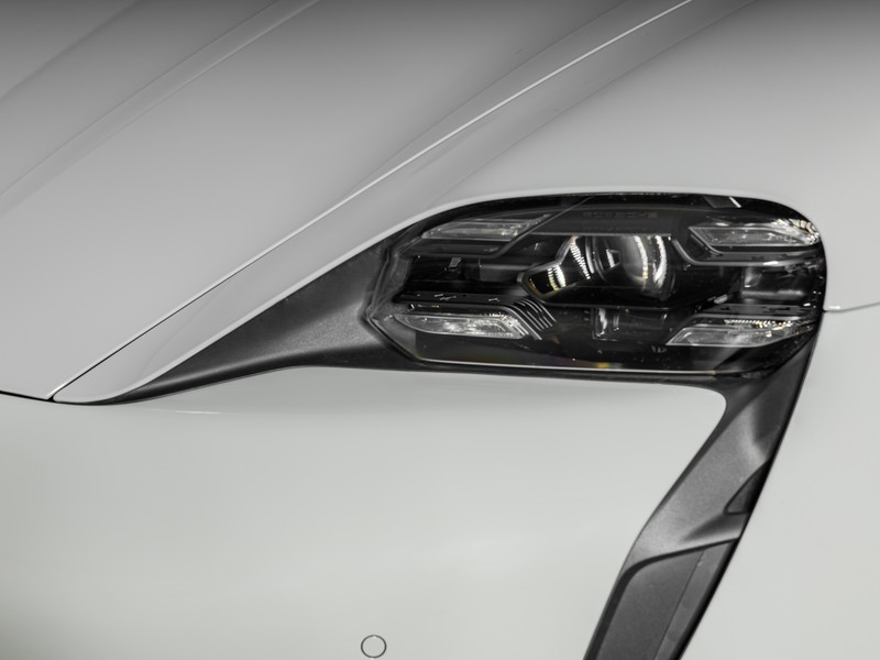 Porsche Taycan 4S