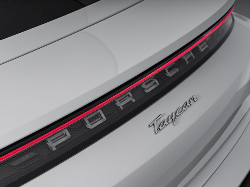 Porsche Taycan 