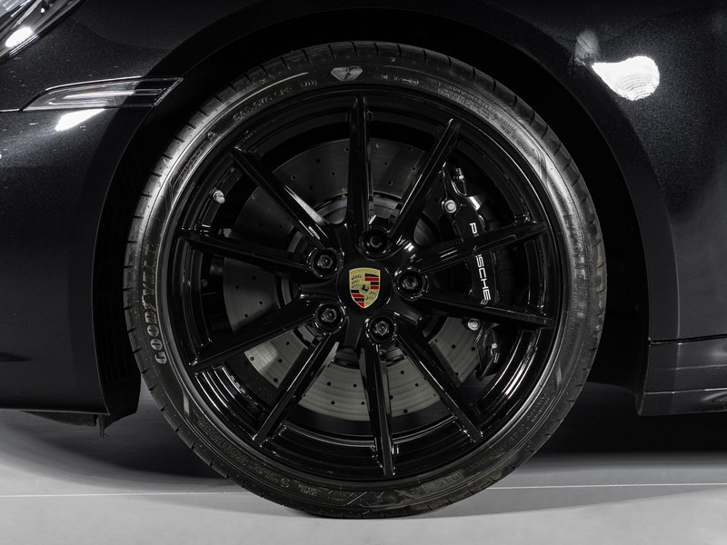 Porsche 911 targa 3.0 4 gts auto