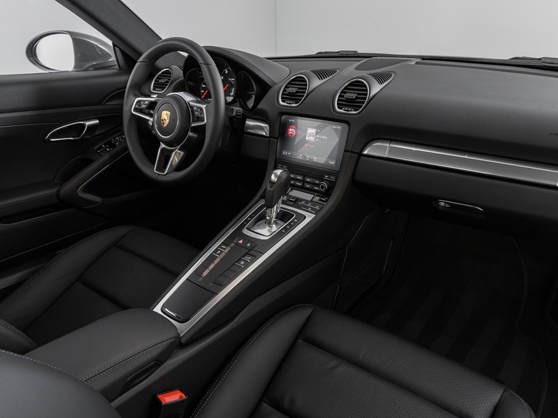Porsche Cayman 718 Style Edition