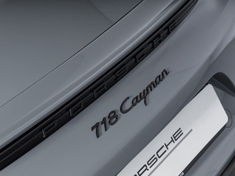 Porsche Cayman 718 Style Edition