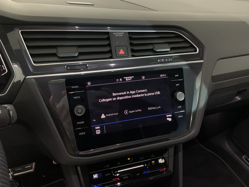 Volkswagen Tiguan 2.0 tdi r-line 150cv dsg