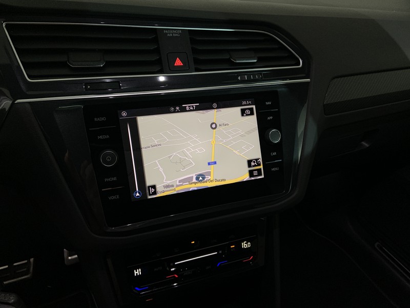 Volkswagen Tiguan 2.0 tdi r-line 150cv dsg