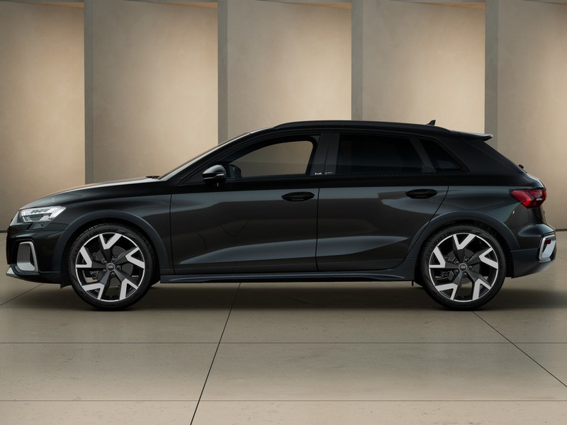 Audi A3 allstreet 35 2.0 tdi identity contrast s-tronic