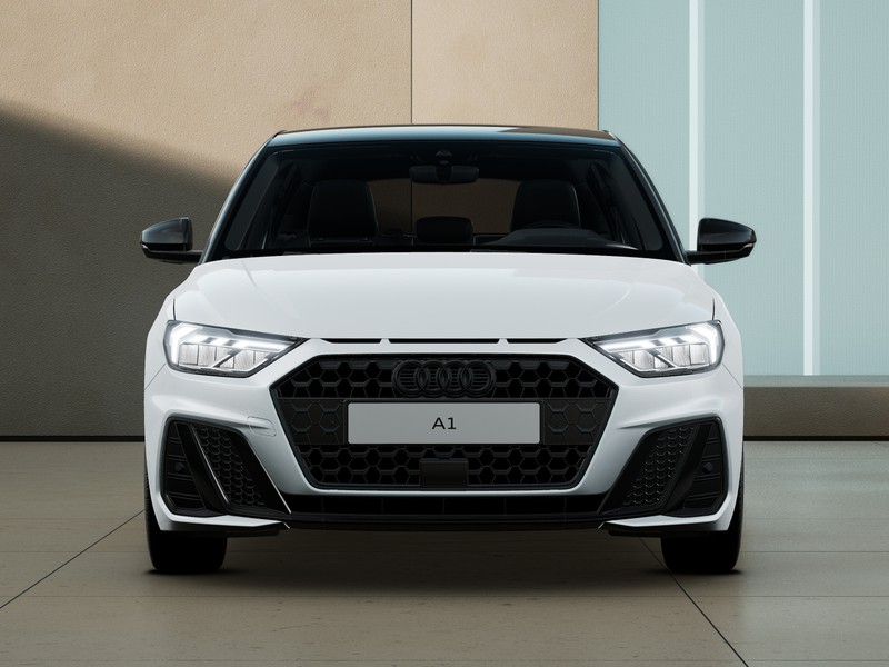 Audi A1 sportback 30 1.0 tfsi identity black 116cv s-tronic