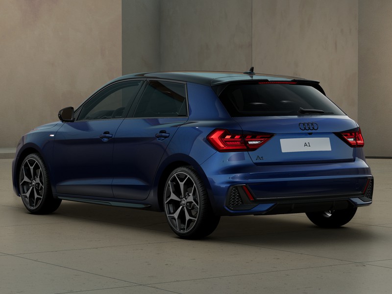 Audi A1 sportback 30 1.0 tfsi identity black 116cv s-tronic