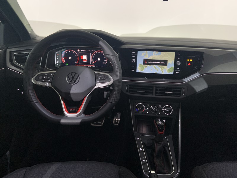 Volkswagen Polo 2.0 tsi gti dsg