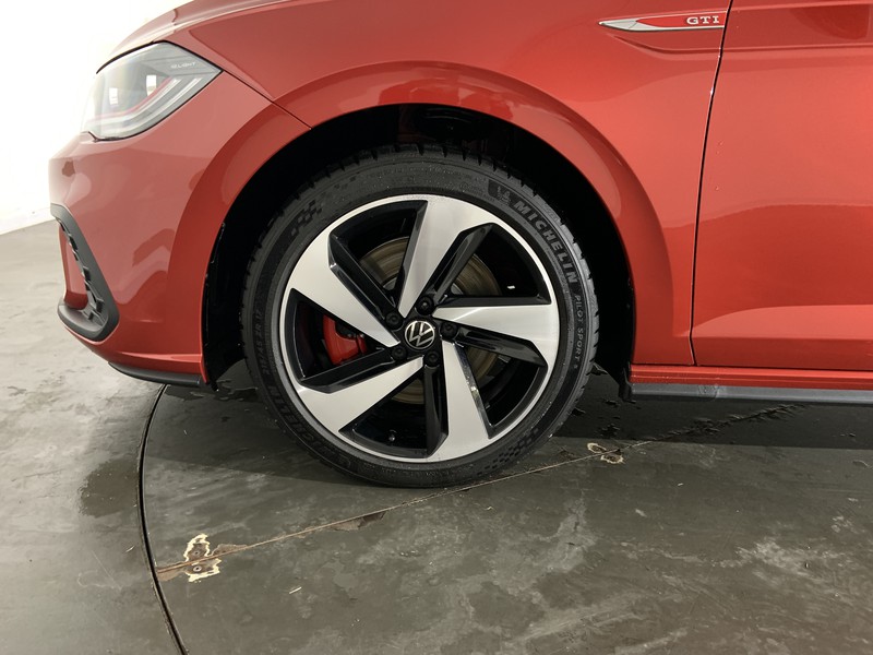 Volkswagen Polo 2.0 tsi gti dsg