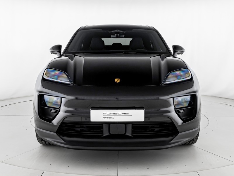 Porsche Macan 4
