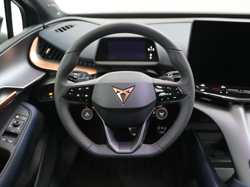 Cupra Tavascan 77kwh endurance immersive rwd