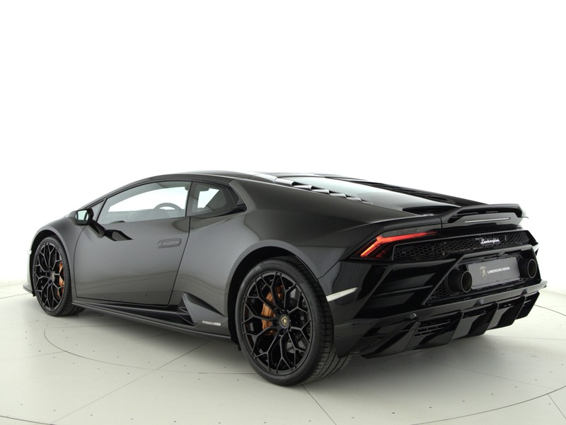 Lamborghini Huracan coupe 5.2 evo 640 awd