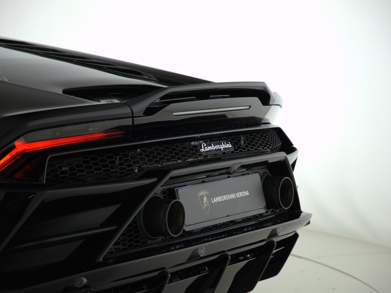 Lamborghini Huracan coupe 5.2 evo 640 awd