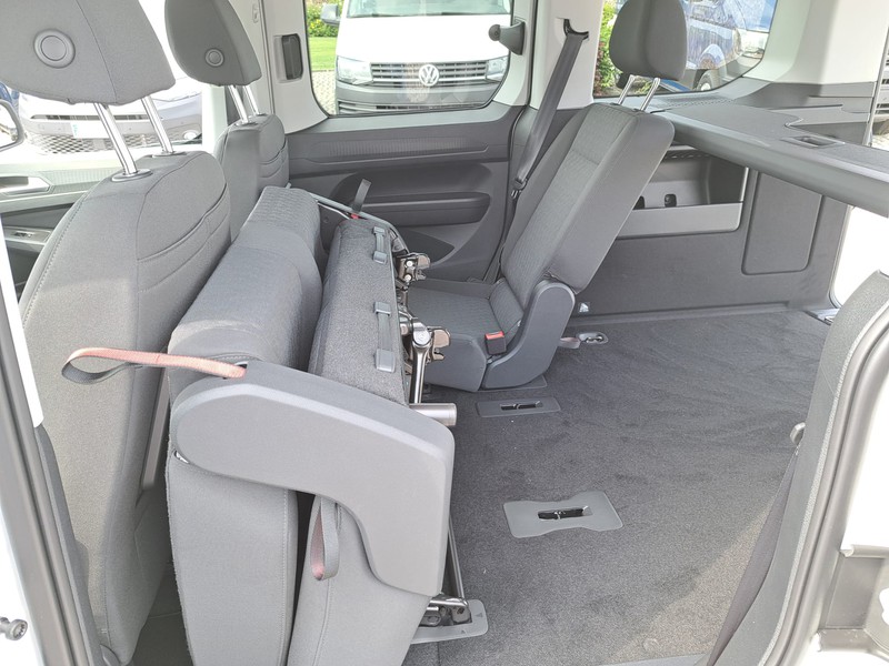 Volkswagen VIC Caddy 2.0 tdi scr 122cv edition dsg7