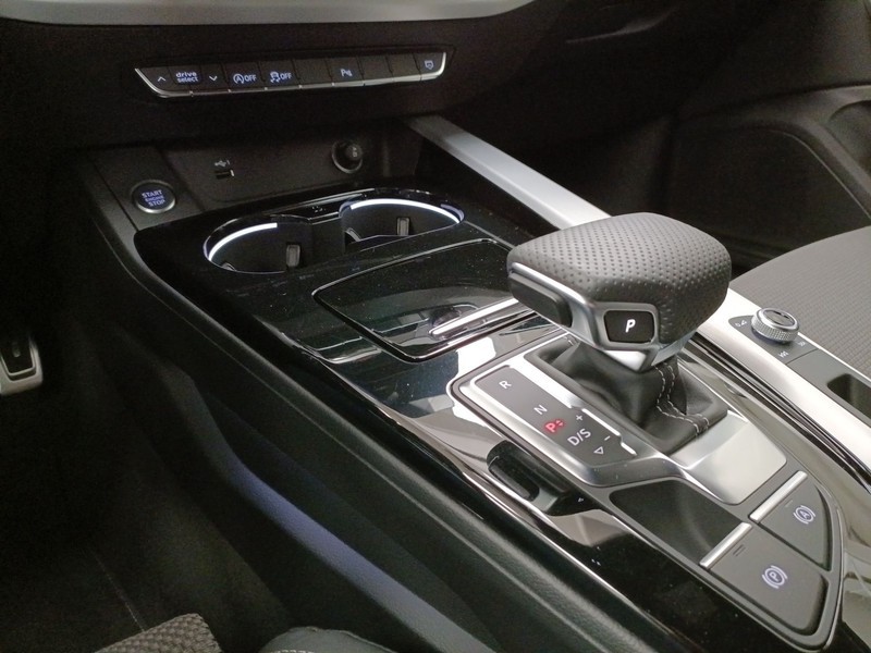 Audi A4 avant 40 2.0 tdi mhev s line edition quattro 204cv s-tronic