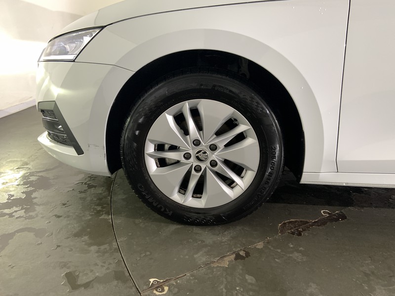 Skoda Octavia wagon 2.0 tdi evo ambition 115cv dsg