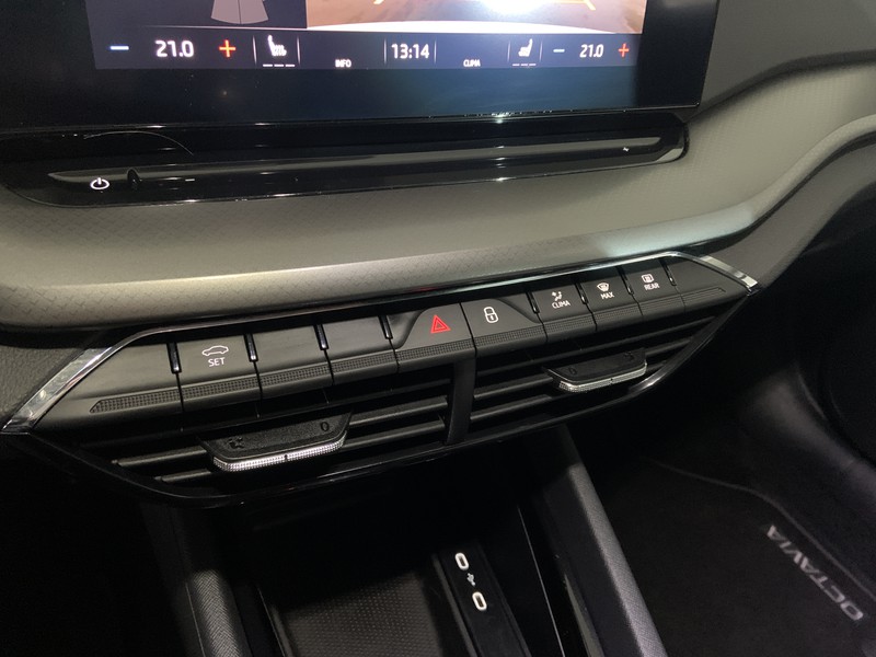 Skoda Octavia wagon 2.0 tdi evo ambition 115cv dsg