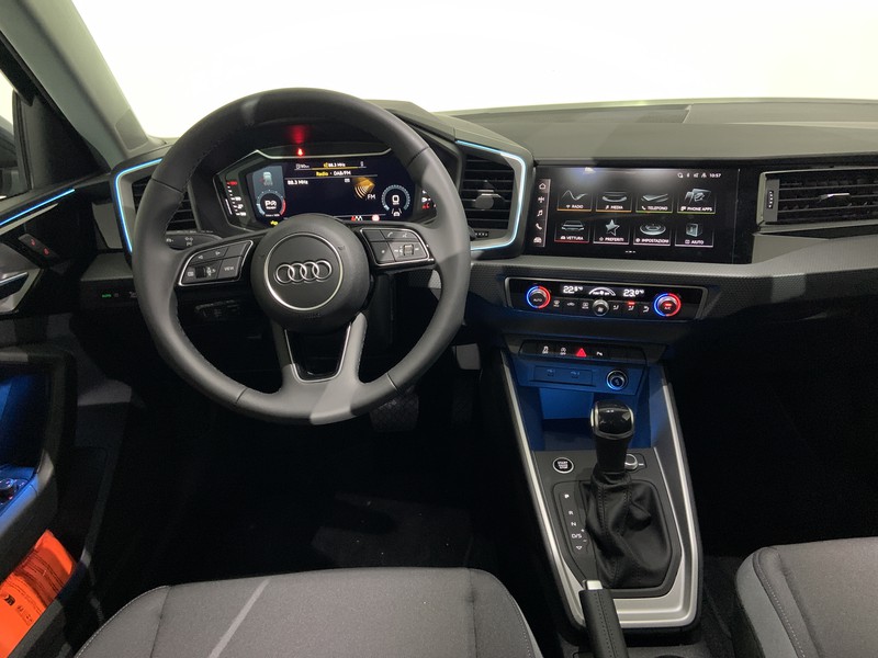 Audi A1 allstreet 30 1.0 tfsi identity contrast 116cv s tronic