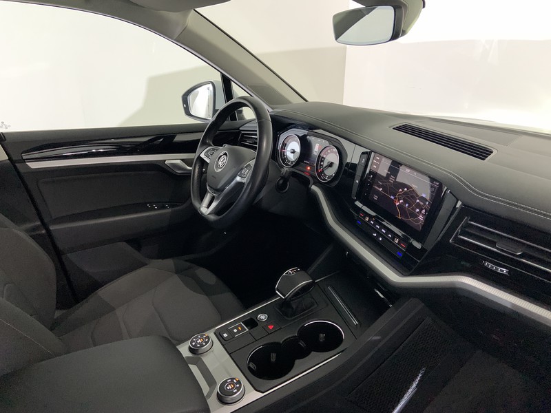 Volkswagen Touareg 3.0 v6 tdi style 231cv tiptronic