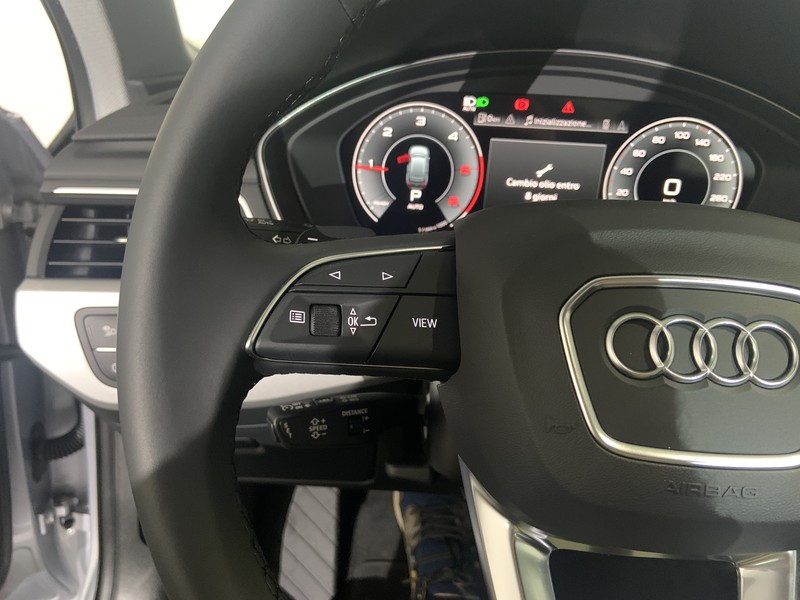 Audi A4 avant 30 2.0 tdi mhev business 136cv s-tronic