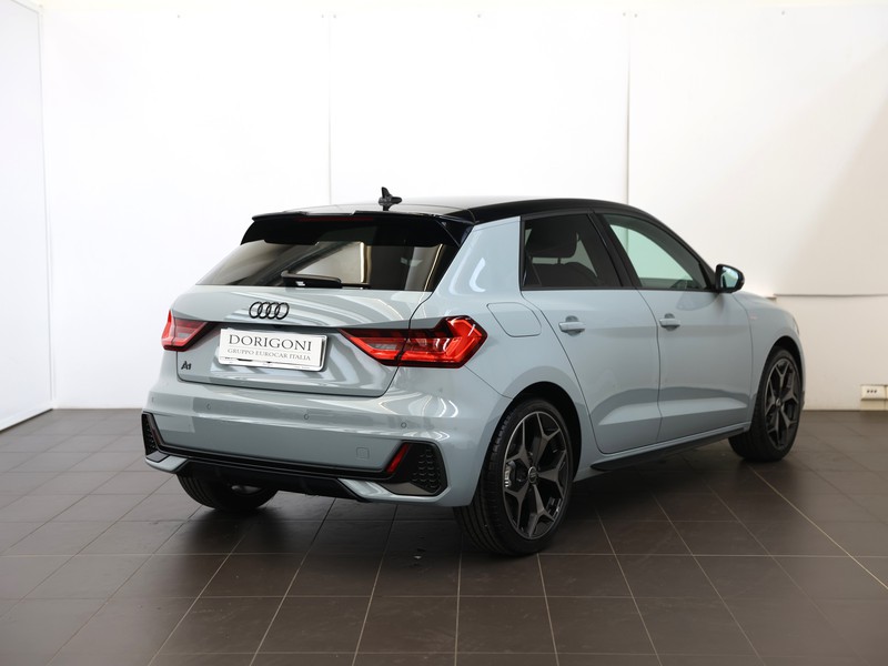 Audi A1 sportback 30 1.0 tfsi identity black 116cv s-tronic