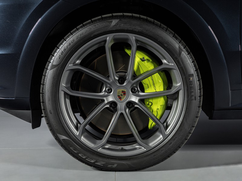 Porsche Cayenne Turbo E-Hybrid Coupé