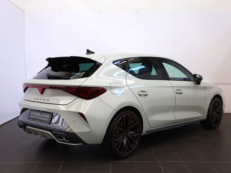 Cupra Leon 1.5 hybrid 150cv dsg