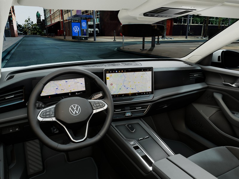 Volkswagen Passat 1.5 tsi ehybrid business 204cv dsg