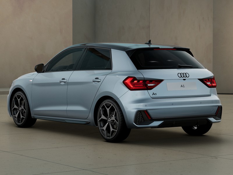 Audi A1 sportback 30 1.0 tfsi identity black 116cv s-tronic