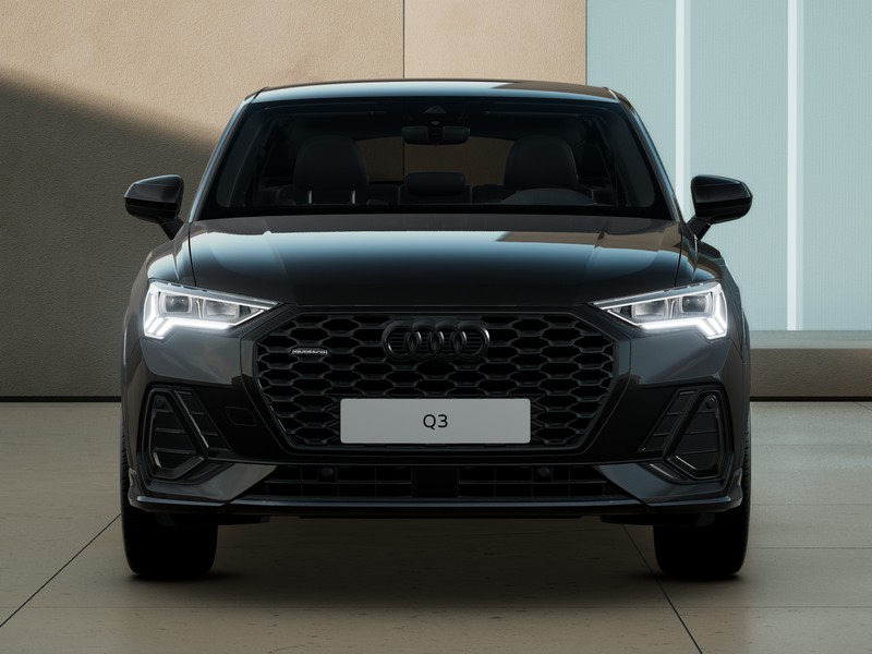 Audi Q3 sportback 40 2.0 tfsi identity black quattro s-tronic