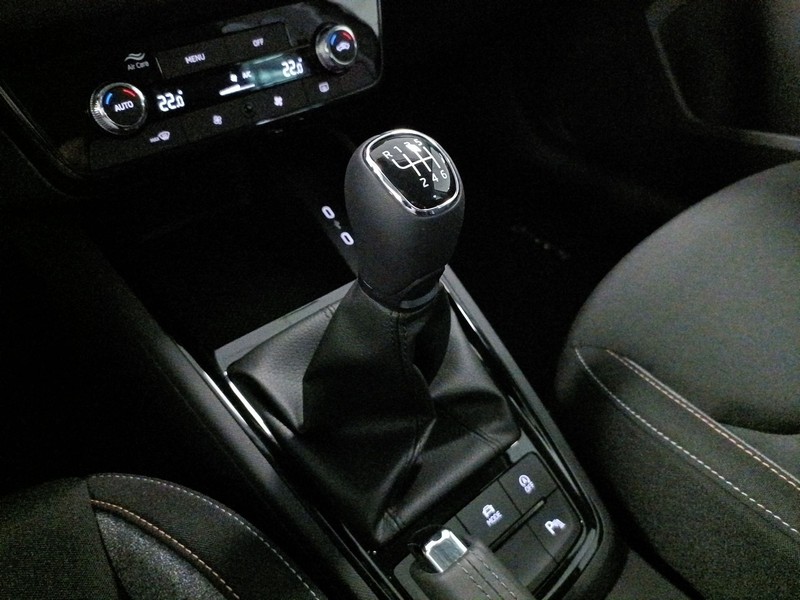 Skoda Kamiq 1.0 tsi style 115cv
