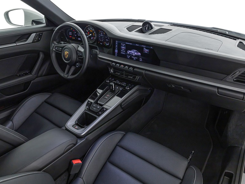 Porsche 911 coupe 3.0 carrera 4s auto