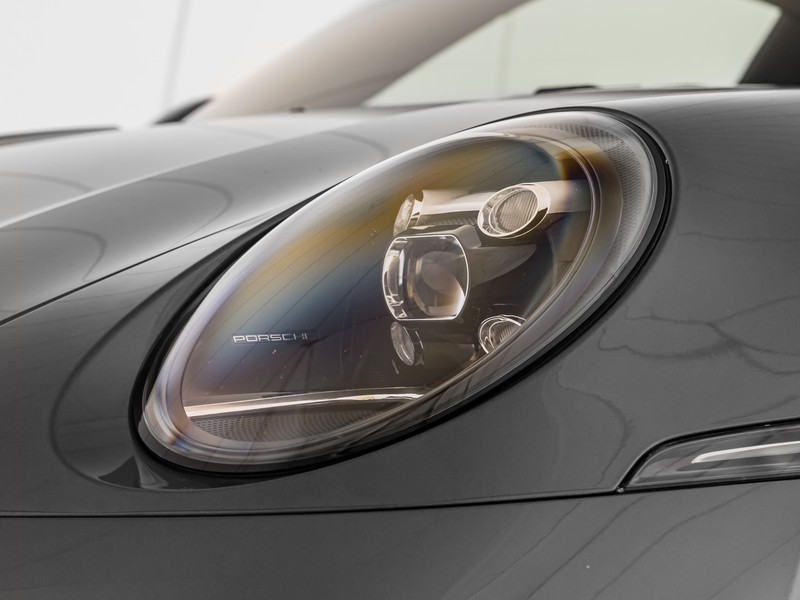Porsche 911 Carrera