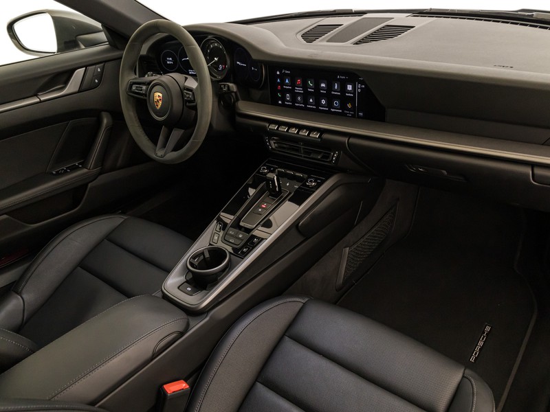 Porsche 911 Carrera