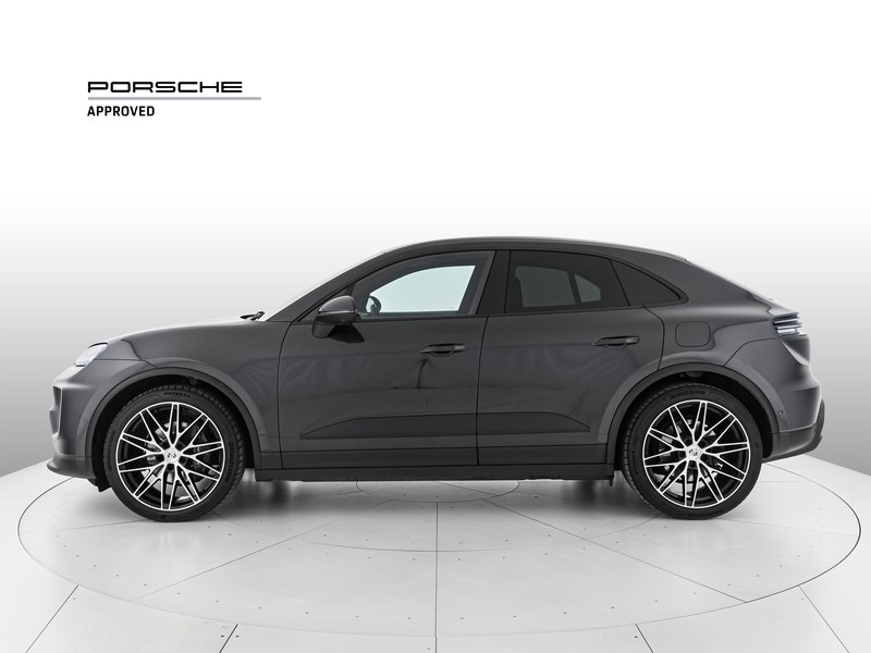 Porsche Macan 4