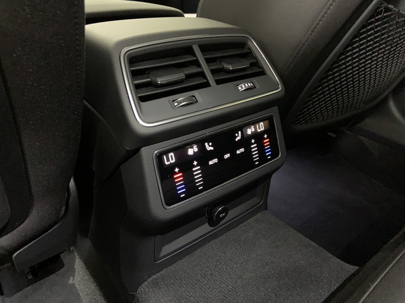 Audi A6 avant 40 2.0 tdi mhev business design quattro s-tronic