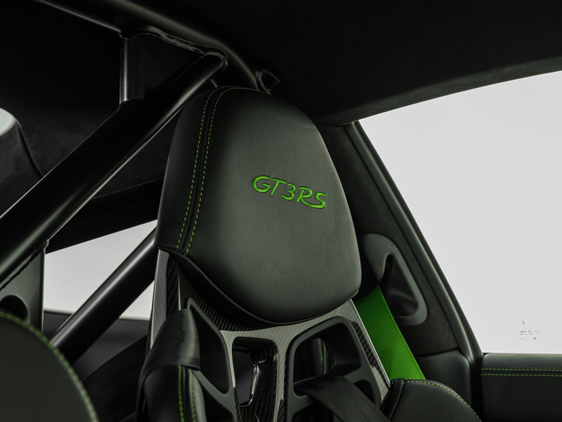 Porsche 911 coupe 4.0 gt3 rs auto