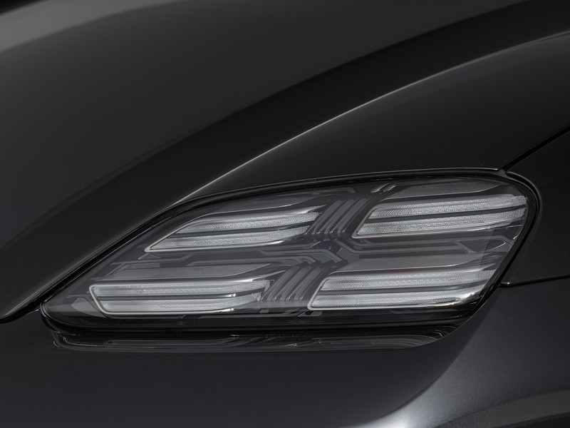 Porsche Macan 4